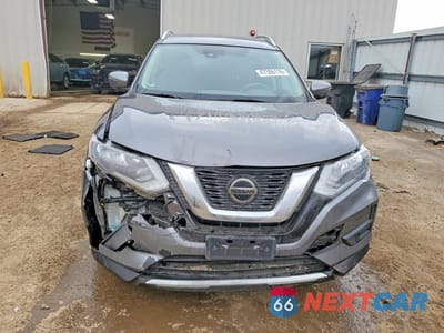 Piąte zdjęcie samochodu w środku: 2020 NISSAN ROGUE SV VIN:KNMAT2MVXLP521297 - miniatura