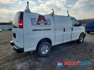 Trzecie zdjęcie samochodu z tyłu: 2023 GMC SAVANA 2500 CARGO UTILITY / SERVICE VAN VIN:1GTW7AFP1P1179511 - miniatura