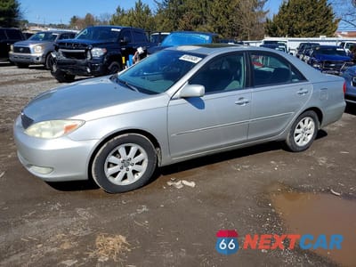 2004 TOYOTA CAMRY XLE 4T1BE30K94U315287 - główne zdjęcie licytacji z USA - miniatura