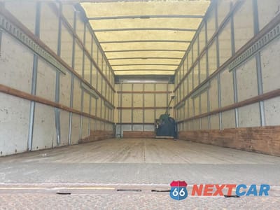 Zdjęcie 11 z 11 samochodu: 2014 INTERNATIONAL 4300 BOX TRUCK VIN:1HTMMAAM0EH468965 - miniatura