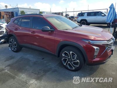 Czwarte zdjęcie samochodu z boku: 2025 CHEVROLET TRAX 2RS VIN:KL77LJEP7SC265451 - miniatura