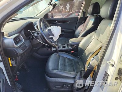 Zdjęcie 7 z 12 samochodu: 2016 KIA SORENTO EX V6 VIN:5XYPH4A59GG001936 - miniatura