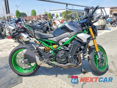 2025 KAWASAKI ZR900 T ML5ZRDT16SDA02532 - główne zdjęcie licytacji z USA - miniatura