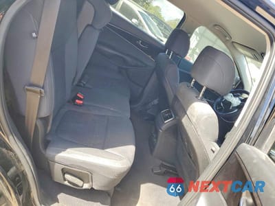 Zdjęcie 11 z 12 samochodu: 2017 KIA SORENTO LX V6 VIN:5XYPG4A52HG298911 - miniatura