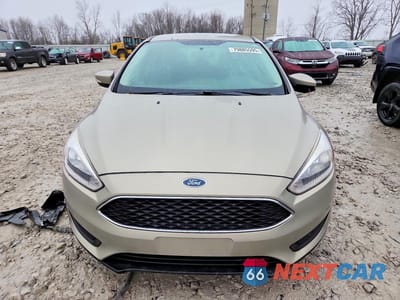 Piąte zdjęcie samochodu w środku: 2016 FORD FOCUS SE VIN:1FADP3K20GL203904 - miniatura