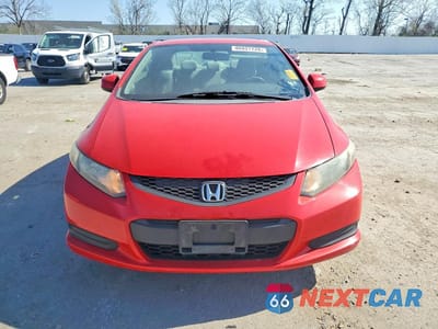 Piąte zdjęcie samochodu w środku: 2013 HONDA CIVIC LX VIN:2HGFG3B5XDH527322 - miniatura