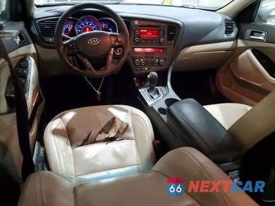 Zdjęcie 8 z 13 samochodu: 2012 KIA OPTIMA EX VIN:5XXGN4A76CG083665 - miniatura