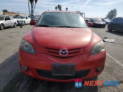 Piąte zdjęcie samochodu w środku: 2004 MAZDA 3 HATCHBACK VIN:JM1BK343X41127587 - miniatura