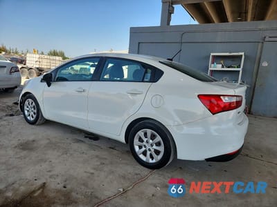Drugie zdjęcie samochodu z przodu: 2016 KIA RIO LX VIN:KNADM4A35G6692685 - miniatura