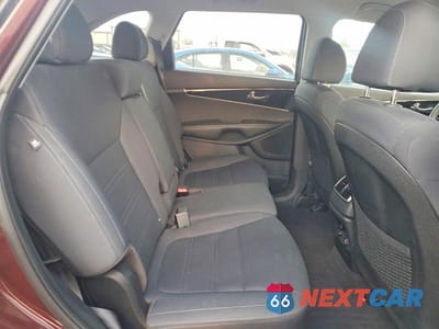 Zdjęcie 11 z 13 samochodu: 2019 KIA SORENTO LX VIN:5XYPGDA34KG564371 - miniatura
