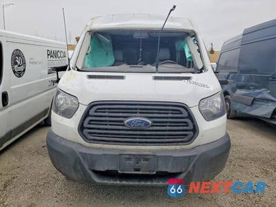 Piąte zdjęcie samochodu w środku: 2018 FORD TRANSIT T-250 VIN:1FTYR2CM4JKB34387 - miniatura