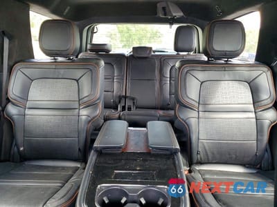 Zdjęcie 10 z 13 samochodu: 2023 LINCOLN NAVIGATOR BLACK LABEL VIN:5LMJJ2TG9PEL07646 - miniatura