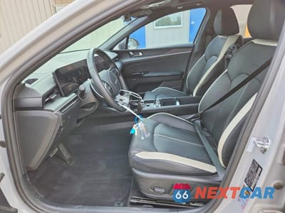 Zdjęcie 7 z 13 samochodu: 2025 KIA K5 GT-LINE VIN:KNAG64J7XS5304374 - miniatura