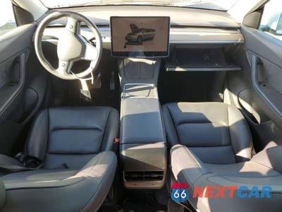 Zdjęcie 8 z 12 samochodu: 2022 TESLA MODEL Y VIN:7SAYGDEE8NF435497 - miniatura