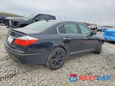 Trzecie zdjęcie samochodu z tyłu: 2011 HYUNDAI GENESIS 4.6L V8 VIN:KMHGC4DF3BU125366 - miniatura