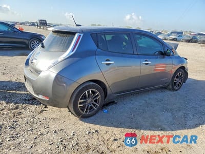 Trzecie zdjęcie samochodu z tyłu: 2015 NISSAN LEAF S VIN:1N4AZ0CP9FC317033 - miniatura