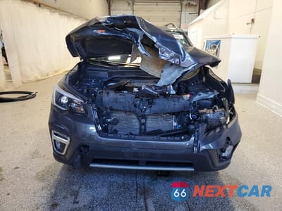 Piąte zdjęcie samochodu w środku: 2021 SUBARU FORESTER TOURING VIN:JF2SKAXC3MH425200 - miniatura