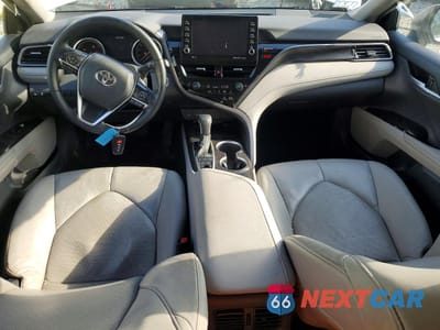 Zdjęcie 8 z 12 samochodu: 2023 TOYOTA CAMRY HYBRID XLE VIN:4T1F31AK9PU617631 - miniatura