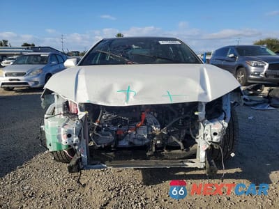 Piąte zdjęcie samochodu w środku: 2025 TOYOTA CAMRY XSE VIN:4T1DBADK6SU533359 - miniatura