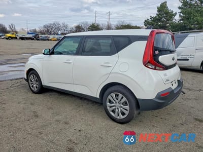 Drugie zdjęcie samochodu z przodu: 2021 KIA SOUL LX VIN:KNDJ23AU2M7149749 - miniatura
