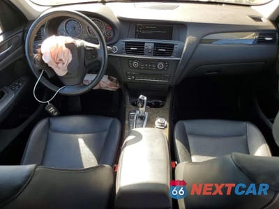 Zdjęcie 8 z 13 samochodu: 2013 BMW X3 XDRIVE28I VIN:5UXWX9C51D0A08777 - miniatura