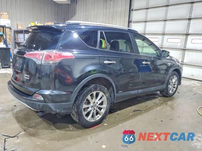 Trzecie zdjęcie samochodu z tyłu: 2017 TOYOTA RAV4 HYBRID LIMITED VIN:JTMDJREVXHD062775 - miniatura