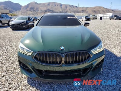Piąte zdjęcie samochodu w środku: 2021 BMW M850XI VIN:WBAGV8C00MCF83216 - miniatura