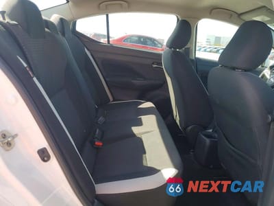 Zdjęcie 10 z 12 samochodu: 2021 NISSAN VERSA SV VIN:3N1CN8EVXML855446 - miniatura