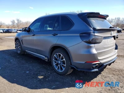 Drugie zdjęcie samochodu z przodu: 2017 BMW X5 XDRIVE35I VIN:5UXKR0C52H0V66337 - miniatura