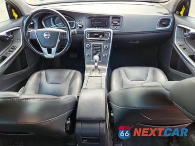 Zdjęcie 8 z 11 samochodu: 2015 VOLVO S60 PREMIER VIN:YV1612TB2F1316495 - miniatura