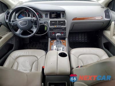 Zdjęcie 8 z 13 samochodu: 2013 AUDI Q7 PREMIUM PLUS VIN:WA1LMAFE7DD006445 - miniatura