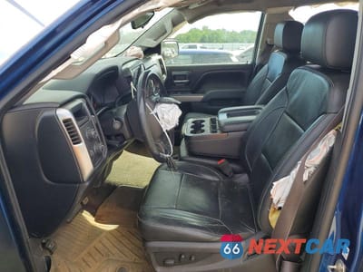 Zdjęcie 7 z 12 samochodu: 2017 CHEVROLET SILVERADO K1500 LT VIN:3GCUKREC3HG103598 - miniatura