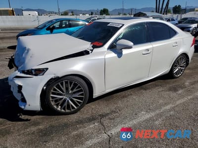 2018 LEXUS IS 300 BASE JTHBA1D27J5067107 - główne zdjęcie licytacji z USA - miniatura