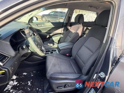 Piąte zdjęcie samochodu w środku: 2017 HYUNDAI TUCSON ECO VIN:KM8J3CA23HU337808 - miniatura