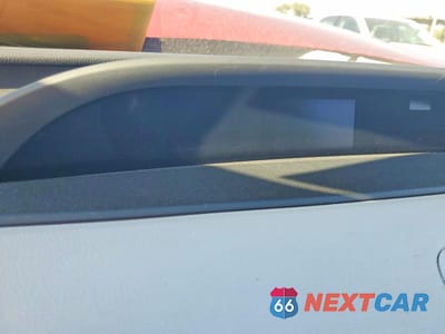 Zdjęcie 9 z 12 samochodu: 2016 TOYOTA PRIUS THREE VIN:JTDKARFU5G3517789 - miniatura