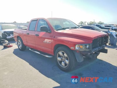 Czwarte zdjęcie samochodu z boku: 2005 DODGE RAM 1500 ST VIN:1D7HA18D05S299309 - miniatura
