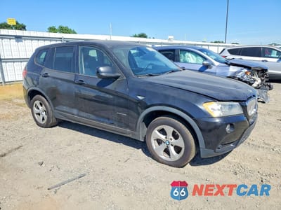 Czwarte zdjęcie samochodu z boku: 2011 BMW X3 XDRIVE28I VIN:5UXWX5C57BL707591 - miniatura