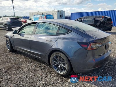 Drugie zdjęcie samochodu z przodu: 2022 TESLA MODEL 3 VIN:5YJ3E1EB0NF288321 - miniatura