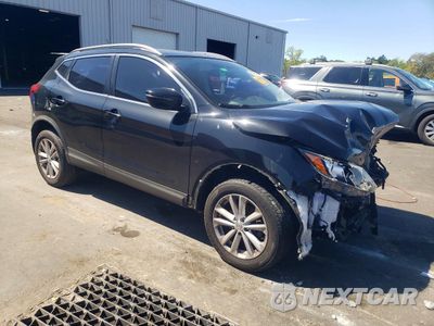 Czwarte zdjęcie samochodu z boku: 2017 NISSAN ROGUE SPORT SV VIN:JN1BJ1CP6HW032208 - miniatura