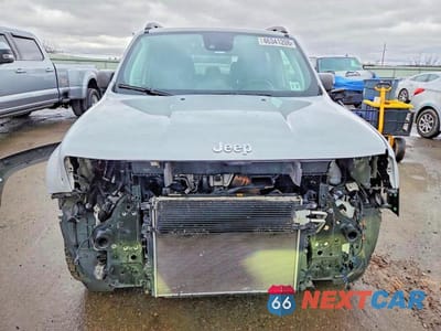 Piąte zdjęcie samochodu w środku: 2021 JEEP RENEGADE LIMITED VIN:ZACNJDD11MPN19066 - miniatura