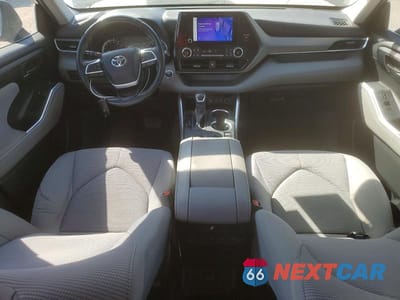 Zdjęcie 8 z 12 samochodu: 2023 TOYOTA HIGHLANDER LE VIN:5TDKDRAH7PS016001 - miniatura