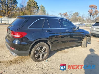 Trzecie zdjęcie samochodu z tyłu: 2018 MERCEDES-BENZ GLC 300 4MATIC VIN:WDC0G4KBXJV068645 - miniatura