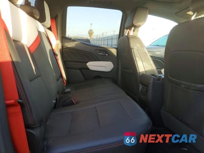 Zdjęcie 10 z 12 samochodu: 2023 GMC CANYON AT4X VIN:1GTP6EEK6P1209817 - miniatura