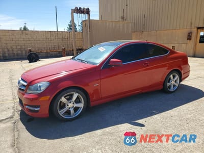 2012 MERCEDES-BENZ C 250 WDDGJ4HB6CF730642 - główne zdjęcie licytacji z USA - miniatura