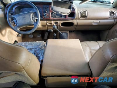 Zdjęcie 8 z 12 samochodu: 1999 DODGE RAM 2500 VIN:1B7KF2364XJ637738 - miniatura