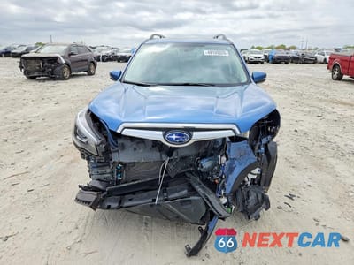 Piąte zdjęcie samochodu w środku: 2020 SUBARU FORESTER LIMITED VIN:JF2SKAUC1LH426395 - miniatura