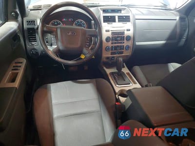Zdjęcie 8 z 12 samochodu: 2012 FORD ESCAPE XLT VIN:1FMCU0DG3CKA47147 - miniatura