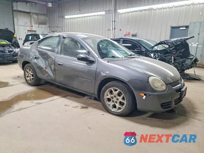 Czwarte zdjęcie samochodu z boku: 2004 DODGE NEON SXT VIN:1B3ES56C24D517024 - miniatura