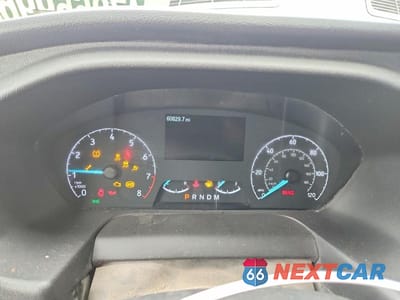 Zdjęcie 9 z 12 samochodu: 2021 FORD TRANSIT T-350 STEP VAN ** CLN TITLE * PRI FLEET * DRIVESHAFT DISCONNECTED ** VIN:1FDDF6P86MKA68971 - miniatura