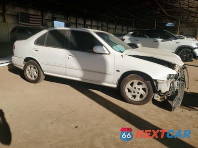 Czwarte zdjęcie samochodu z boku: 1999 NISSAN SENTRA XE VIN:1N4AB41D1XC719439 - miniatura